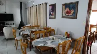 Sleepers Villa Guesthouse - Bữa sáng