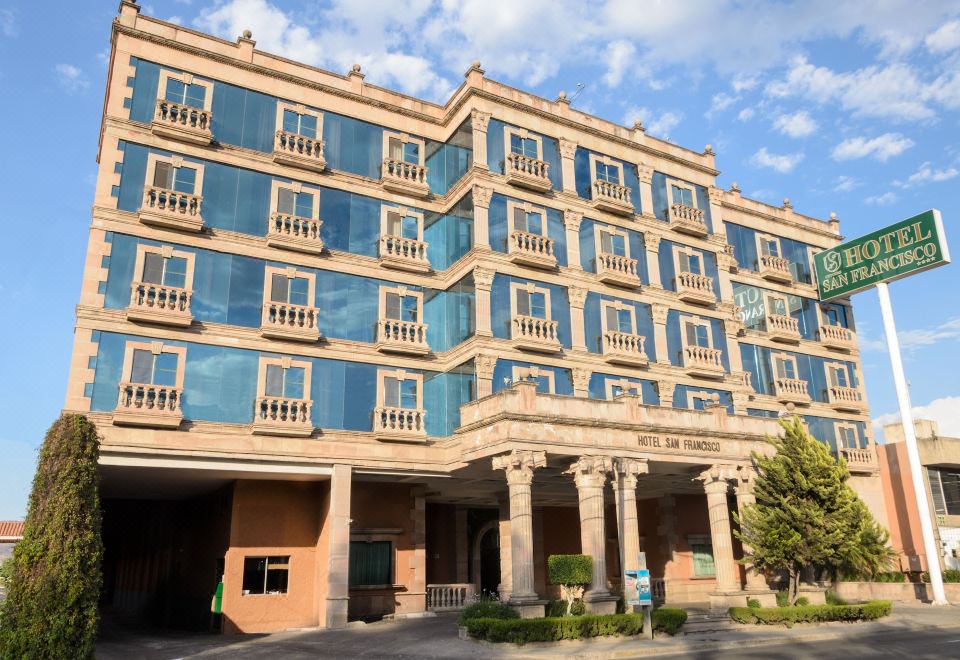 hotel overview picture