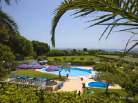 Hotel le Cave Hoteles en Sirolo