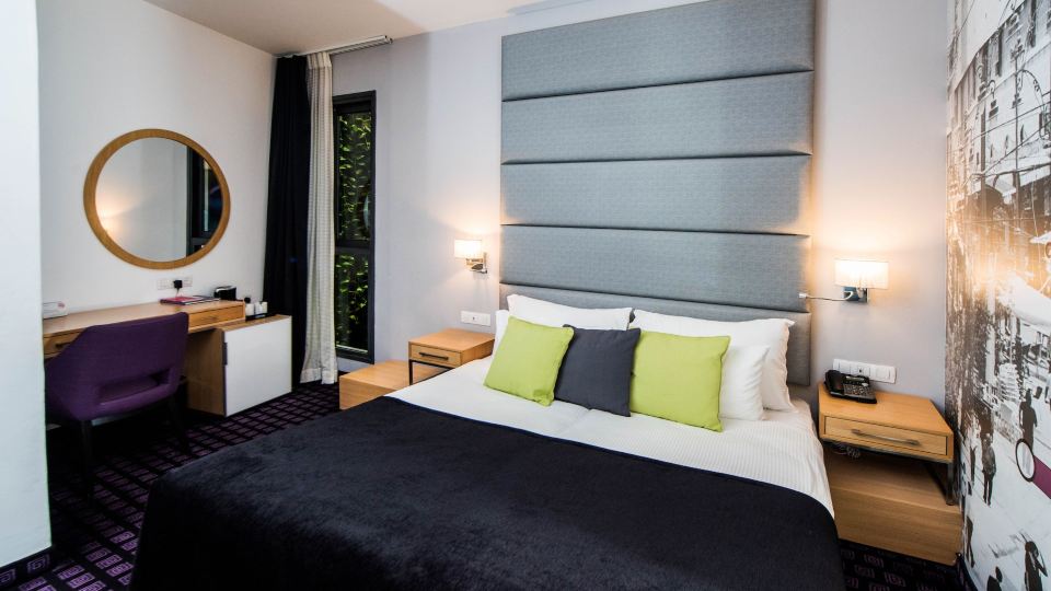 Eyal Hotel by Smart Hotels