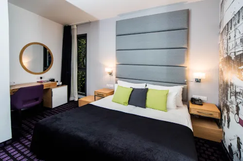 Eyal Hotel by Smart Hotels