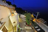 La Casa Del Melograno - Villas
