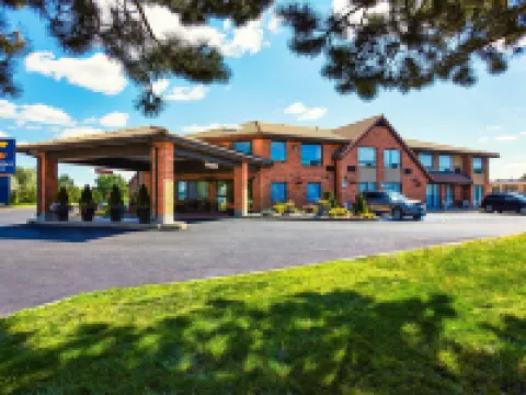 Comfort Inn Hotels in Cochrane District