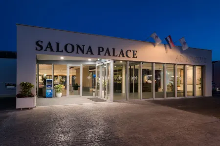 Hotel Salona Palace Отели в г. Солин