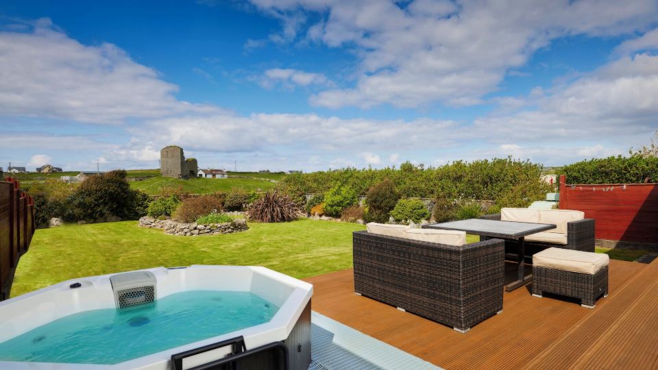 Luxury Lodges in Doolin Village