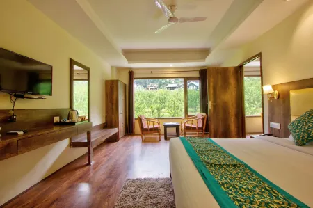 Sunrise Villa - Manali Отели рядом с достопримечательностью «Хадимба Деви Темпл»