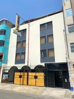 Hostal Bermudas Hoteles cerca de Universidad Tecnológica del Perú