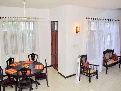 Modern Villa Retreat in Dehiwala