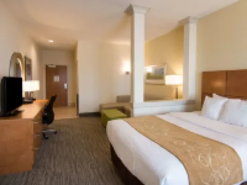 Comfort Suites Bossier City - Shreveport East Hotels in Bossier City