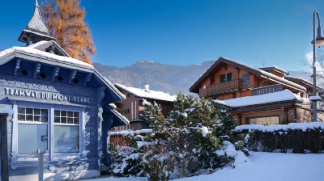 Chalet Hôtel des 2 Gares Hotels near Mont Joly