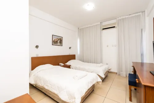 Flora Hotel Apartments
