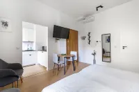 홈웰 아파트먼트 졸라스코  호텔