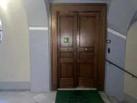 어반 시크 스위트 톨레도