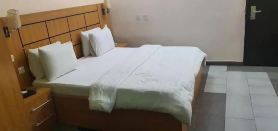 Sonamoni  Hotel