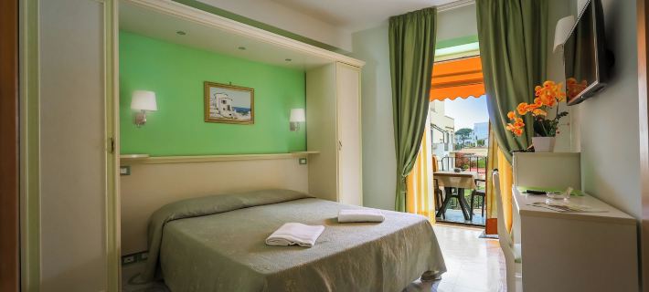Hotel Rivamare Ischia otelleri