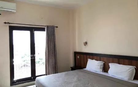 Senjoyo Agung Guest House Отели в г. Sidomukti