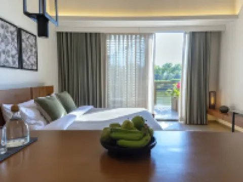 Life at Repose: Lake Villas Resort & Club Hotels in Mehsana