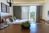 Life at Repose: Lake Villas Resort & Club Hotels in Mahesana