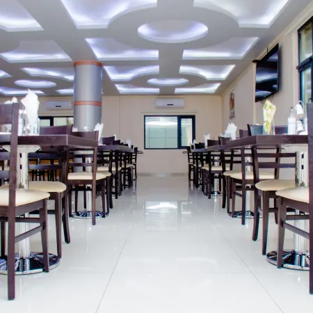 Hotel Platinum