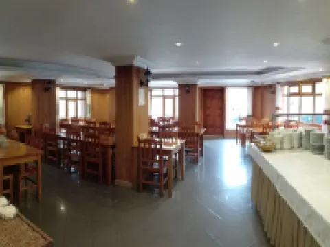 艾迪爾科魯酒店 Yukarisimsirli Koyu酒店