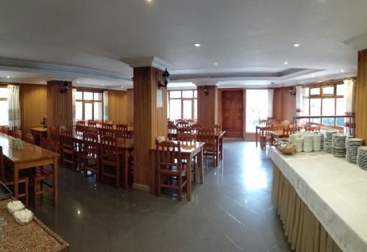 2. 아이데르 코루 ..