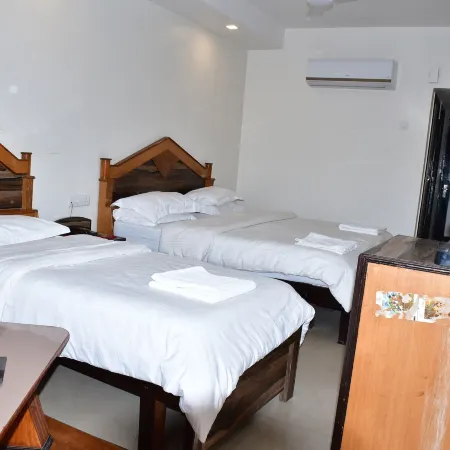 Tridev Hotel