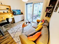 Lovely 1 Bedroom Flat with Terrace in Luxembourg-Ces1 Hotels in Livange