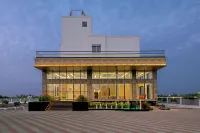 Click Collection Shikrapur, Ranjangaon 浦那酒店