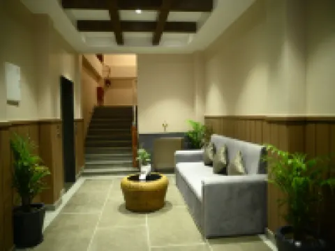 紫蘭花酒店 瑙貢酒店