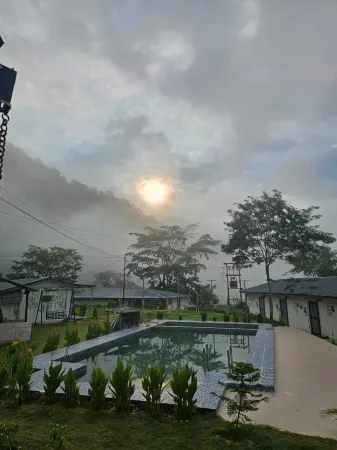 The Himaya's Resort Отели рядом с достопримечательностью «Star Trekk Adventure Beach Camp Side»