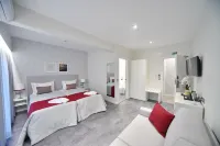 My Charm Lisbon Suites Hotels near Avenida General Roçadas Playground