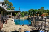 The Winchester Lodge Hotels in Fredericksburg