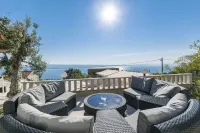 Villa Leo
