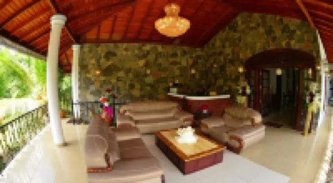 特韋尼假日度假村