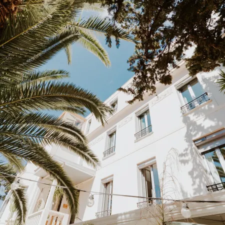 Hôtel le Petit Castel