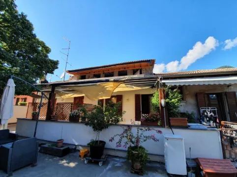 아이 포르티치 B&B - 체르노비오