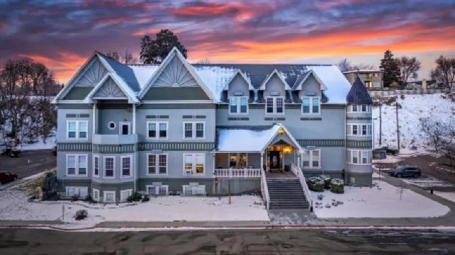 The Anniversary Inn - Boise
