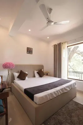 Sarins 'Mistville' 4BHK Villa Mall Road