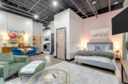 The Juliette Loft: Historic Charm Meets Modern Comfort in Downtown Kingsport