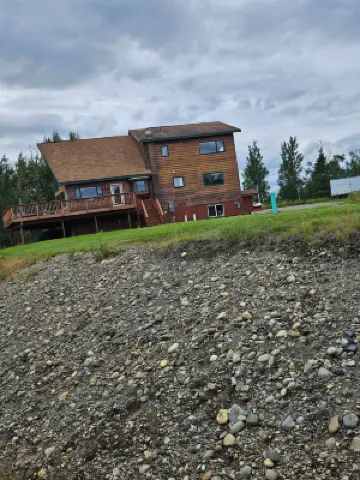 Spacious Lodge in Charming Palmer with Incredible Mountain Views