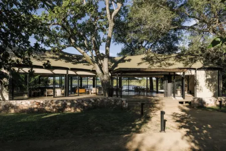 Batoka Zambezi Sands Отели в г. Simonga