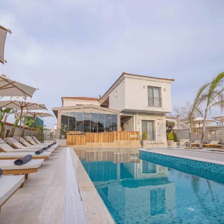 June Hotel Alacati (+15 Adult Hotel)