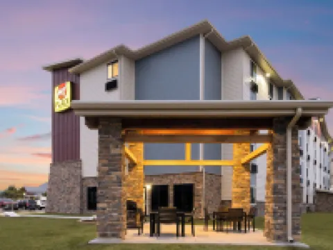 我的地方酒店-傑克森維爾/勒熱納，NC 昂斯洛縣酒店