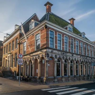 Hotel Corps de Garde Hotels in de buurt van University of Groningen, Linnaeusborg