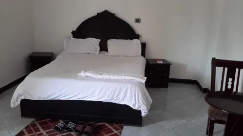 Melat Guest House - Pensions