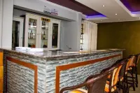 Mojoh Inn Hotel Hotels in Ugunja