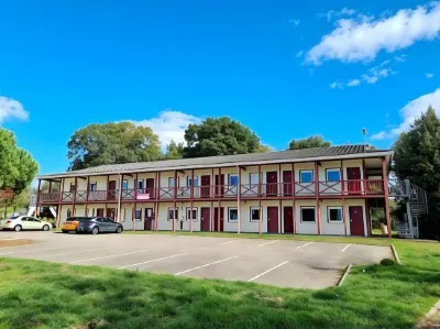 Enzo Hotels Quimperle by Kyriad Direct Hotels near Château de Carnoët
