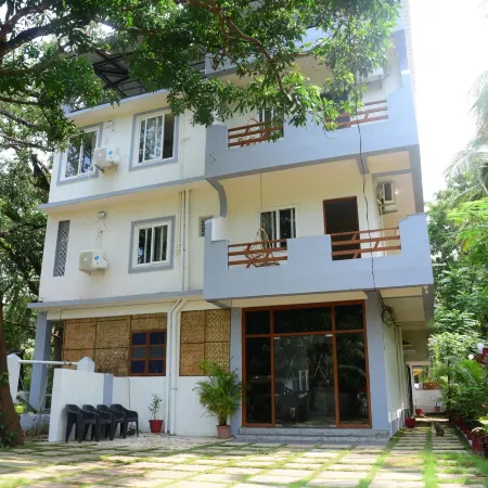 Laxmi Empire Guest House