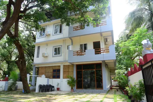 Laxmi Empire Guest House Hotels in Solim