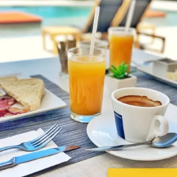 Mullet Bay Suites - Your Luxury Stay Awaits